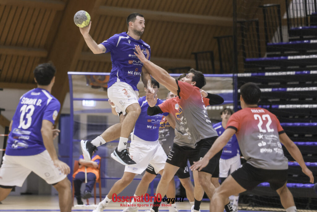 Successo e testa della classifica per la Junior Fasano - Osservatorio Fasano Successo e testa della classifica per la Junior Fasano - Osservatorio Fasano