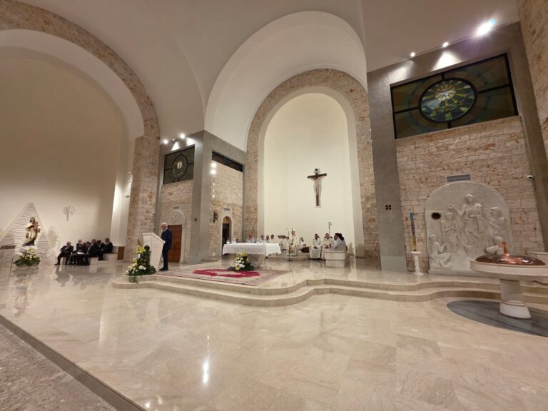 Pezze di Greco in festa: riaperta la Chiesa Parrocchiale dopo il restauro - Osservatorio Fasano