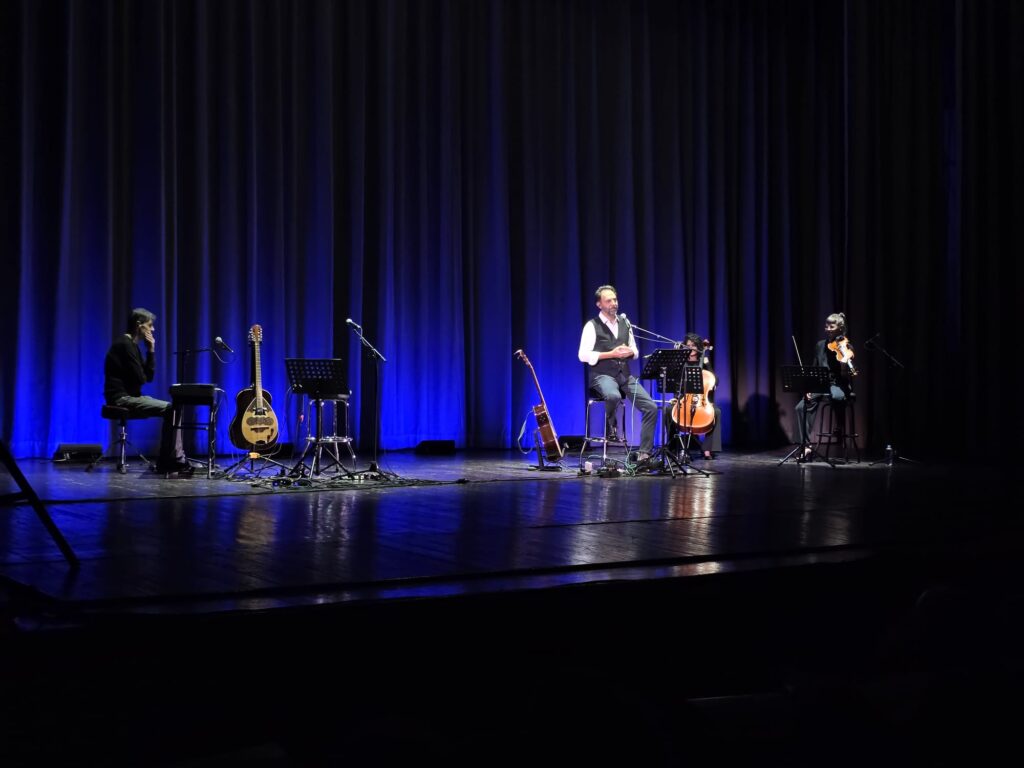 Neri Marcorè regala emozioni in musica con la sua “Doppia Coppia” - Osservatorio Fasano