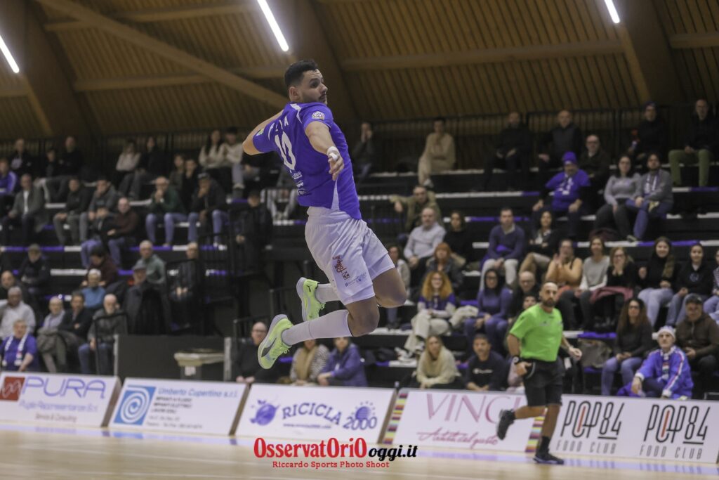 Junior in campo ad Appiano sulla Strada del Vino - Osservatorio Fasano