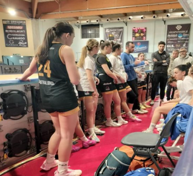 Basket femminile, la cavalcata del Fasano non si ferma: 10 vittorie di fila e primo posto condiviso - Osservatorio Fasano