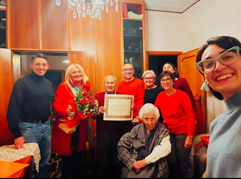 Un secolo di storia e dedizione: Fasano festeggia i 100 anni di Luigi De Carlo - Osservatorio Fasano
