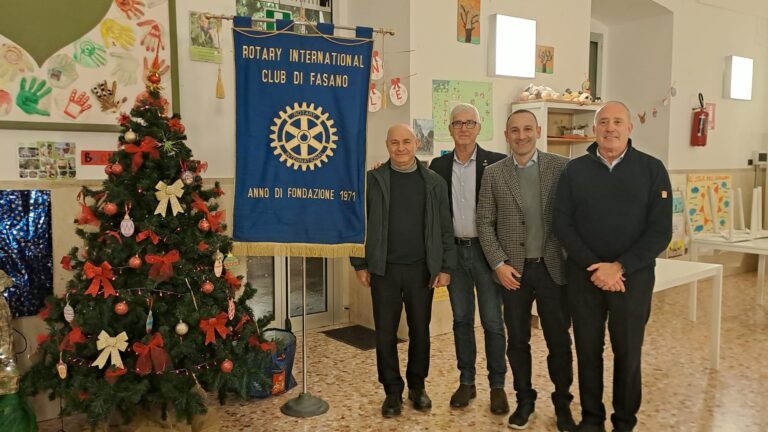 Rotary e Rotaract Club Fasano: un Natale di Solidarietà al Sacro Cuore - Osservatorio Fasano
