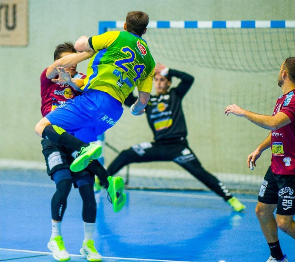 Non basta un buon primo tempo, Innotech Serra Fasano sconfitta ad Enna - Osservatorio Fasano