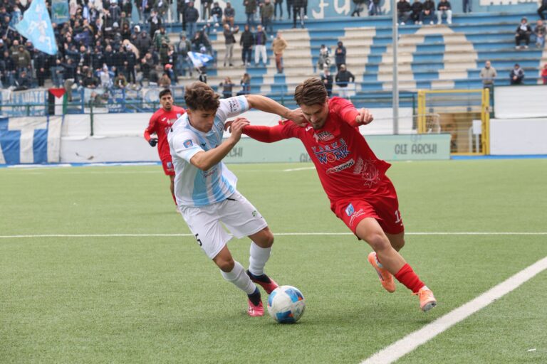 Game over a Fasano, la Virtus Francavilla si impone per 3-0 - Osservatorio Fasano