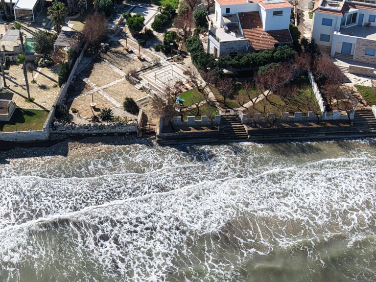 Sos erosione a Torre Canne: dopo la mareggiata si cerca il rilancio - Osservatorio Fasano