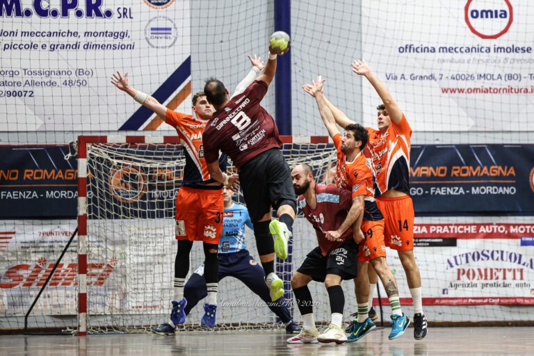 Innotech Serra Fasano, il cuore non basta: il Romagna passa nel finale Innotech Serra Fasano, il cuore non basta: il Romagna passa nel finale - Osservatorio Fasano