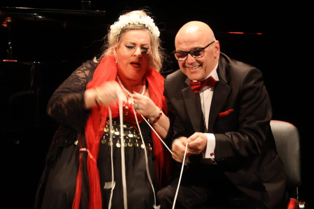 Note di solidarietà al Teatro Sociale: il successo del "Gran Galà - La Magia dei Duetti" - Osservatorio Fasano