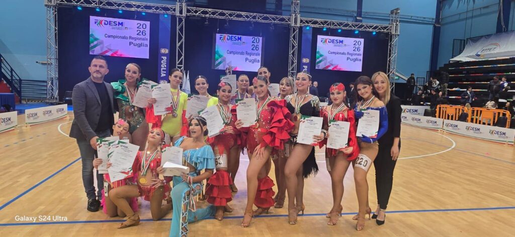 Trionfo per la Top Dance Academy: pioggia di medaglie ai campionati regionali FIDESM - Osservatorio Fasano
