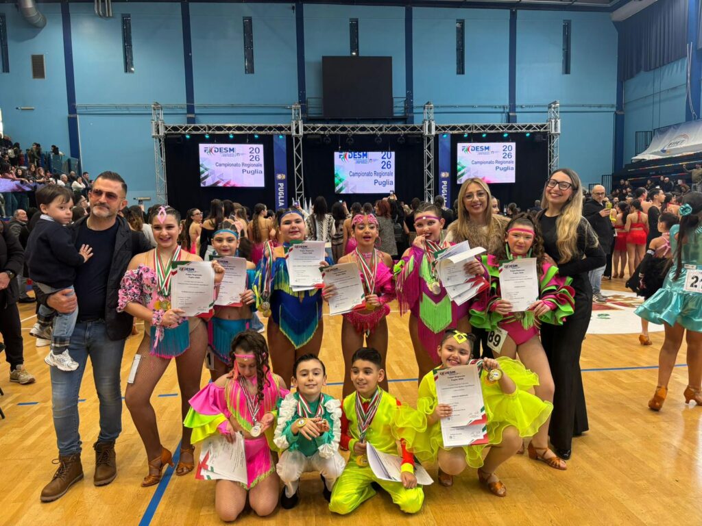 Trionfo per la Top Dance Academy: pioggia di medaglie ai campionati regionali FIDESM - Osservatorio Fasano