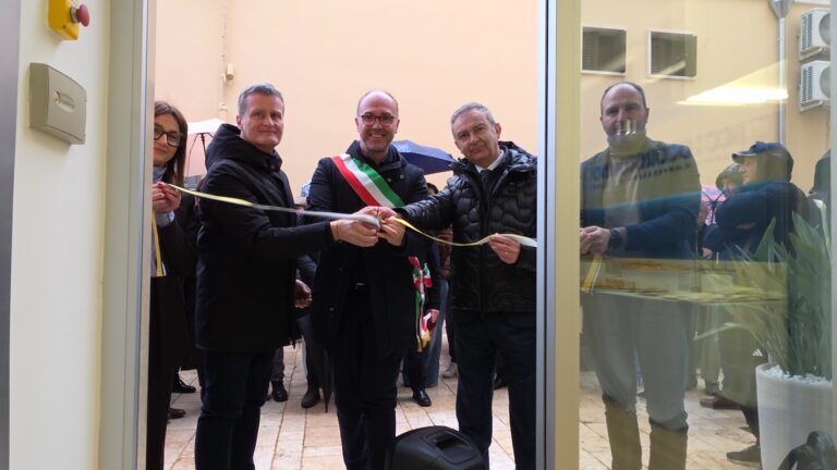 BCC Locorotondo: inaugurata a Pezze di Greco la filiale del futuro BCC Locorotondo: inaugurata a Pezze di Greco la filiale del futuro - Osservatorio Fasano
