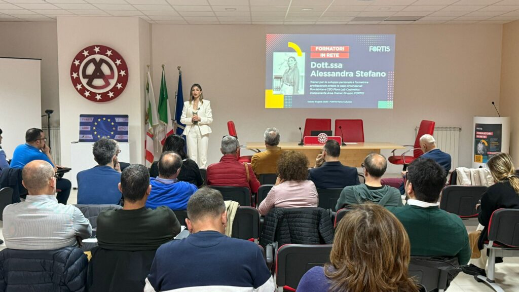 L’Intelligenza Artificiale entra in aula: a Fasano 50 formatori da tutta la Puglia per l’evento gratuito del Gruppo FORTIS con Daniele Verdesca - Osservatorio Fasano