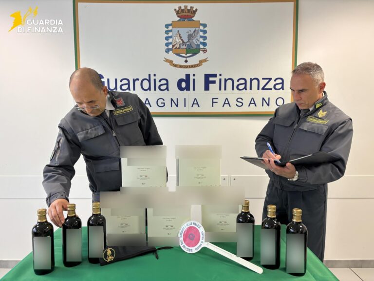 Maxi sequestro di olio non tracciato: i sigilli a oltre 2.000 litri a Fasano - Osservatorio Fasano