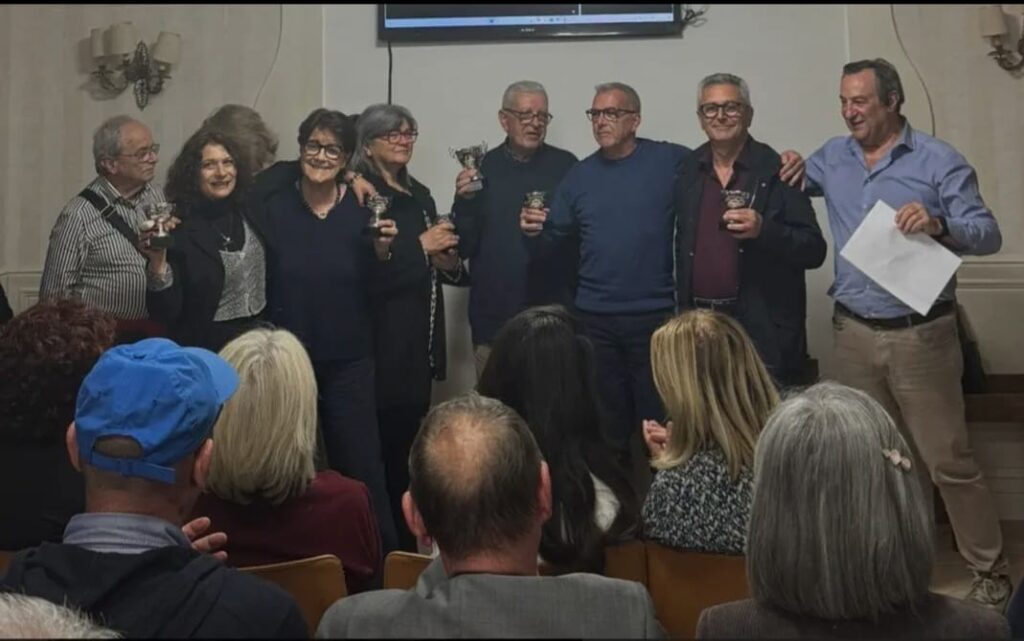 L'Associazione Bridge Fasano sul tetto della Puglia: è Campione Regionale Allievi - Osservatorio Fasano L'Associazione Bridge Fasano sul tetto della Puglia: è Campione Regionale Allievi - Osservatorio Fasano