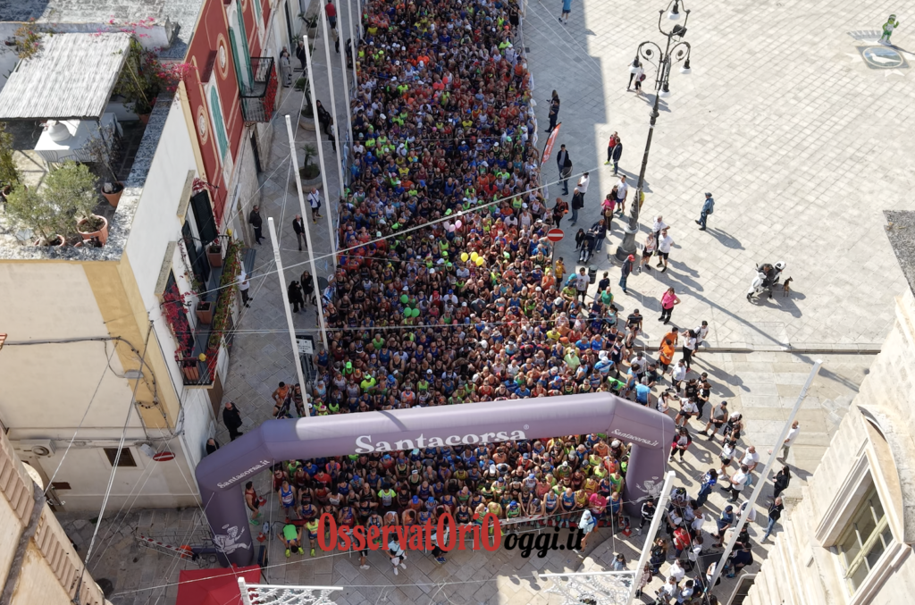 Fasano fa il pieno di entusiasmo e commozione: in 1.500 al via per il XV Trofeo Città di Fasano - Osservatorio Fasano Fasano fa il pieno di entusiasmo e commozione: in 1.500 al via per il XV Trofeo Città di Fasano - Osservatorio Fasano