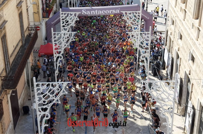 Fasano fa il pieno di entusiasmo e commozione: in 1.500 al via per il XV Trofeo Città di Fasano Fasano fa il pieno di entusiasmo e commozione: in 1.500 al via per il XV Trofeo Città di Fasano - Osservatorio Fasano
