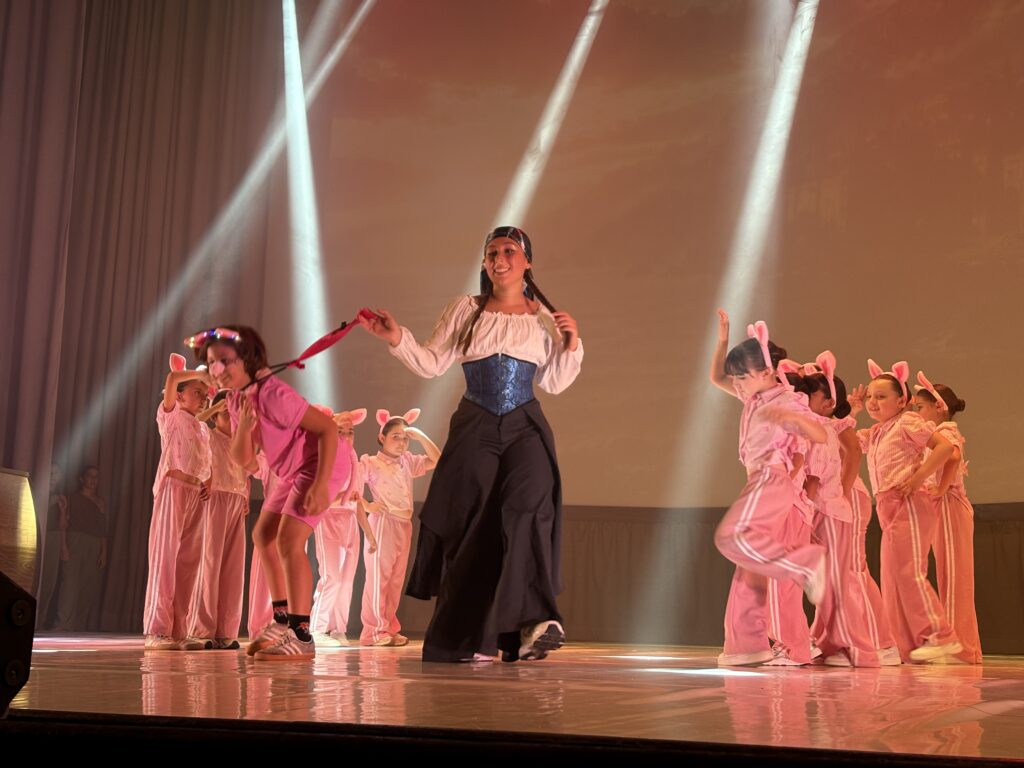“Verso Itaca”: l’invito al viaggio di OltreDanza - Osservatorio Fasano “Verso Itaca”: l’invito al viaggio di OltreDanza - Osservatorio Fasano