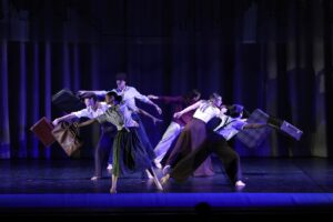 Come with me, amore mio!: al Teatro Kennedy la danza diventa racconto di storia, migrazione e speranza - Osservatorio Fasano