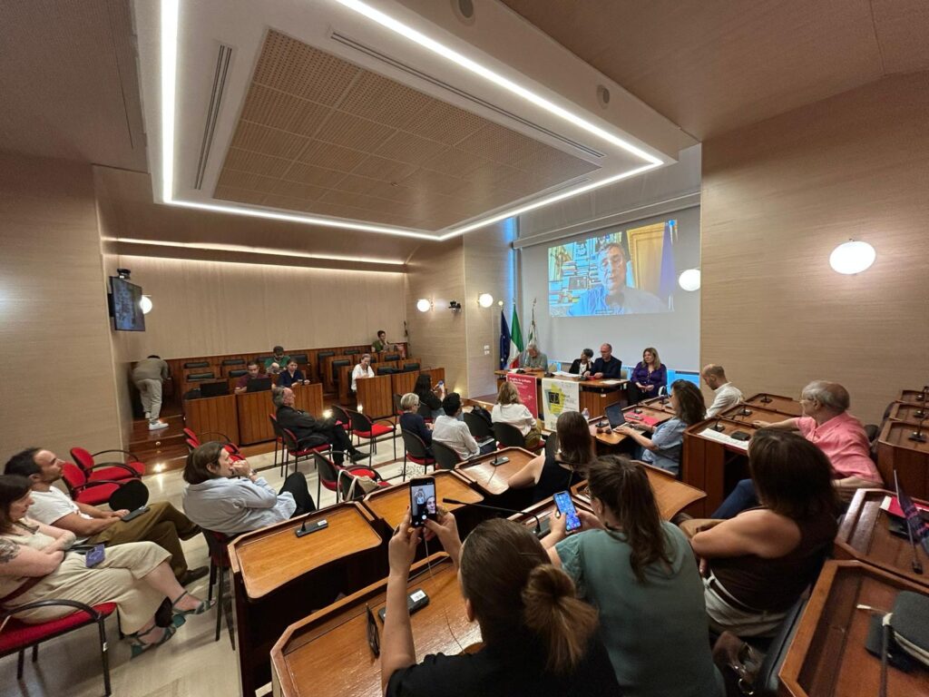 Fasano capitale del teatro e della danza contemporanea: dal 1° al 4 luglio arriva "Puglia Showcase 2026" - Osservatorio Fasano Fasano capitale del teatro e della danza contemporanea: dal 1° al 4 luglio arriva "Puglia Showcase 2026" - Osservatorio Fasano