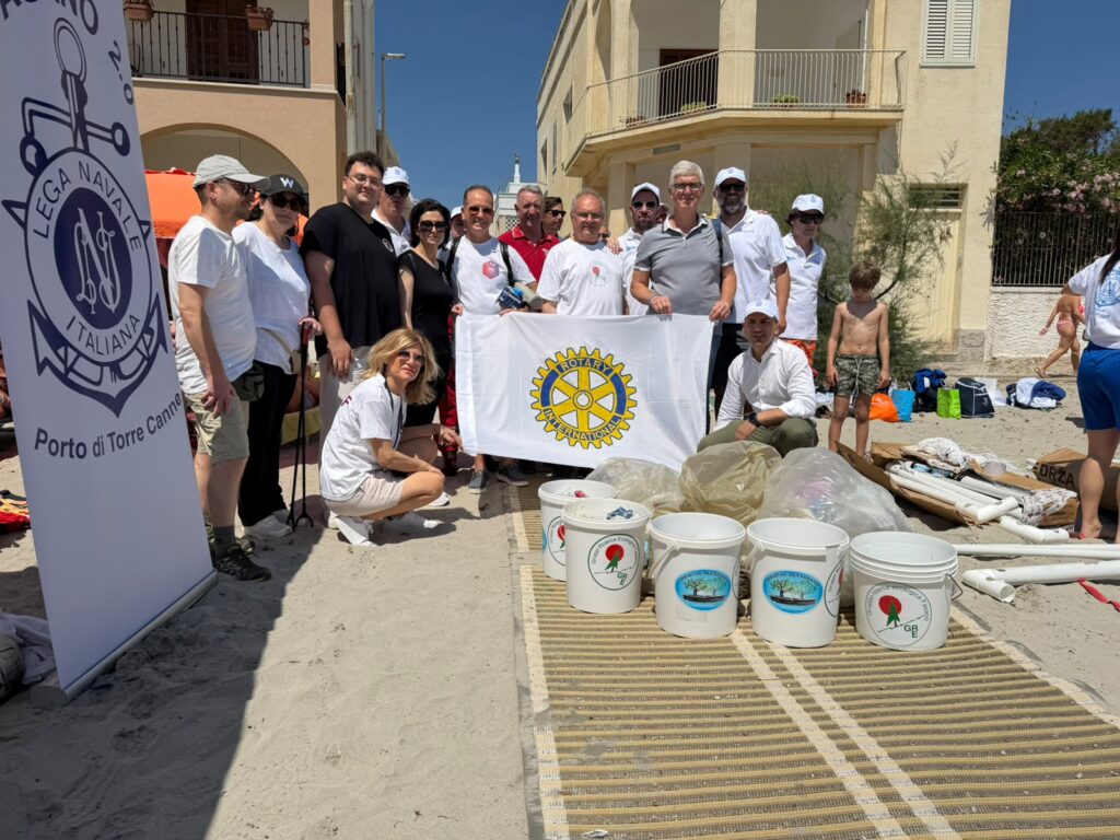 Lega Navale di Torre Canne, i giovani e lo sport ANCORATI NEL FUTURO - Osservatorio Fasano Lega Navale di Torre Canne, i giovani e lo sport ANCORATI NEL FUTURO - Osservatorio Fasano