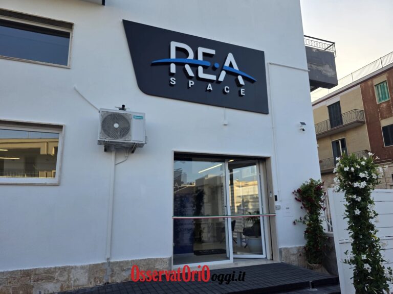 Dalla Puglia alle stelle: REA Space inaugura la nuova e avveniristica sede a Fasano Dalla Puglia alle stelle: REA Space inaugura la nuova e avveniristica sede a Fasano - Osservatorio Fasano