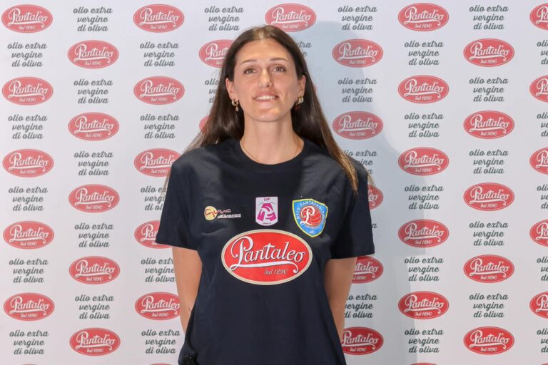 Olio Pantaleo Fasano: Anna Caneva è il nuovo capitano, Candela Sol Salinas sarà la sua vice Olio Pantaleo Fasano: Anna Caneva è il nuovo capitano, Candela Sol Salinas sarà la sua vice - Osservatorio Fasano