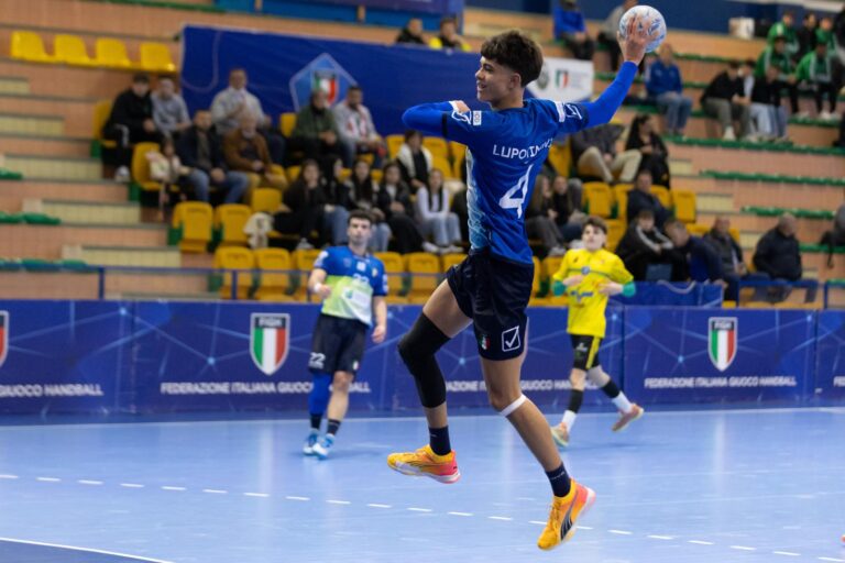 Nuovo innesto per la Junior Fasano: ingaggiato il talentuoso Francesco Lupo Timini Nuovo innesto per la Junior Fasano: ingaggiato il talentuoso Francesco Lupo Timini - Osservatorio Fasano