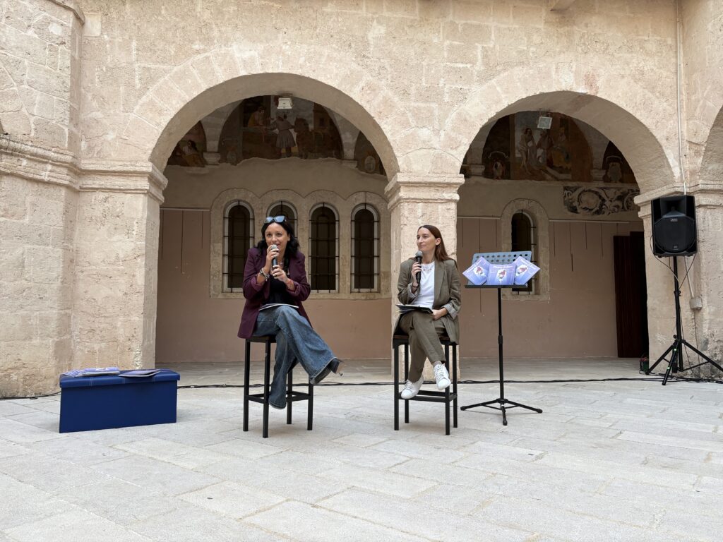“Madame La Danse”: Teresa Cecere ha presentato il suo libro divulgativo al Chiostro - Osservatorio Fasano