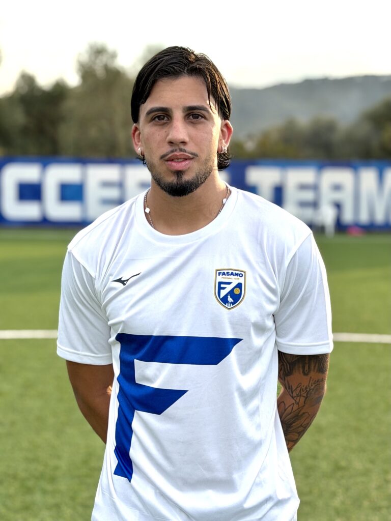 Tesserato Geremia Nunez Loyola, vestirà la maglia del Fasano Football Club - Osservatorio Fasano