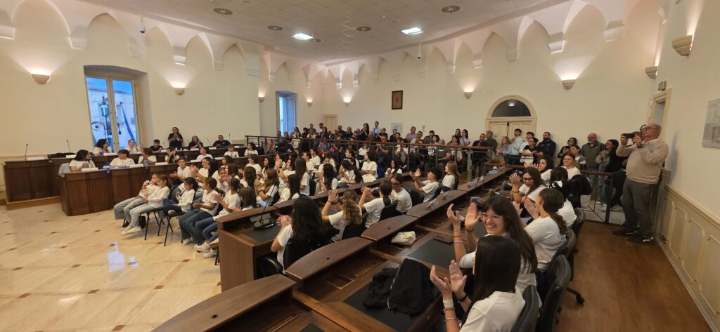 Presentata a Palazzo di Città la Women Fasano Calcio: lo sport rosa al centro della crescita dei giovani - Osservatorio Fasano Presentata a Palazzo di Città la Women Fasano Calcio: lo sport rosa al centro della crescita dei giovani - Osservatorio Fasano
