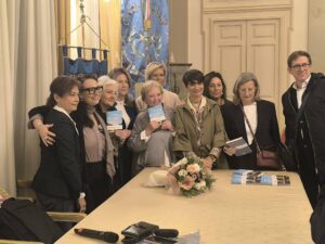 Fasano, Inner Wheel e Presìdi del Libro rinforzano il loro legame ventennale con la Festa dei Lettori Fasano, Inner Wheel e Presìdi del Libro rinforzano il loro legame ventennale con la Festa dei Lettori - Osservatorio Fasano