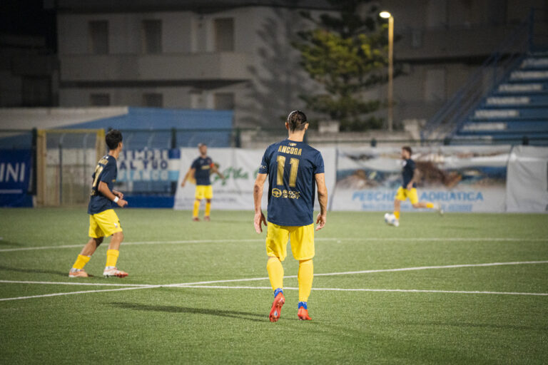 Il Fasano Football Club espugna Bitetto: 2-1 al Real Sannicandro, decide una doppietta di Ancora - Osservatorio Fasano