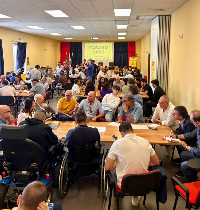 Fasano 2027, oltre 130 partecipanti al primo giorno di lavoro sul programma Fasano 2027, oltre 130 partecipanti al primo giorno di lavoro sul programma - Osservatorio Fasano
