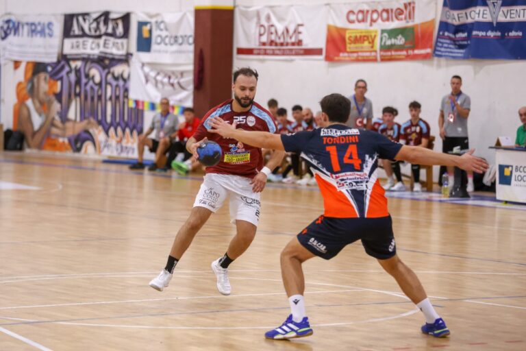 Innotech Serra Fasano, altro KO: la Pallamano Romagna passa al Salvemini (26-30) - Osservatorio Fasano