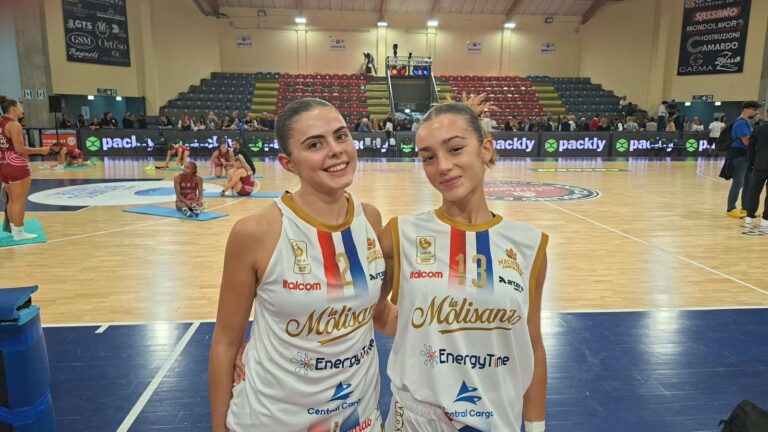 Dal vivaio di Fasano alla Serie A1: l’esordio da sogno di Alessandra Tateo e Azzurra Giuliani Dal vivaio di Fasano alla Serie A1: l’esordio da sogno di Alessandra Tateo e Azzurra Giuliani - Osservatorio Fasano
