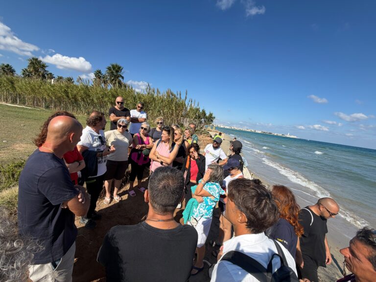 A passo di tutela: il successo della prima Passeggiata Patrimoniale a Torre Canne A passo di tutela: il successo della prima Passeggiata Patrimoniale a Torre Canne - Osservatorio Fasano