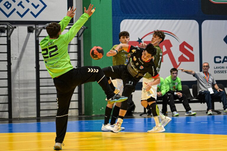 Beffa nel finale per la Innotech Serra Fasano: il Lanzara vince 28-27 Beffa nel finale per la Innotech Serra Fasano: il Lanzara vince 28-27 - Osservatorio Fasano