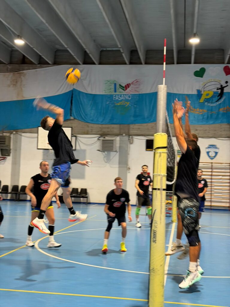 Al via la Prima Divisione di volley maschile: la Olio Pantaleo Fasano pronta al debutto Al via la Prima Divisione di volley maschile: la Olio Pantaleo Fasano pronta al debutto - Osservatorio Fasano